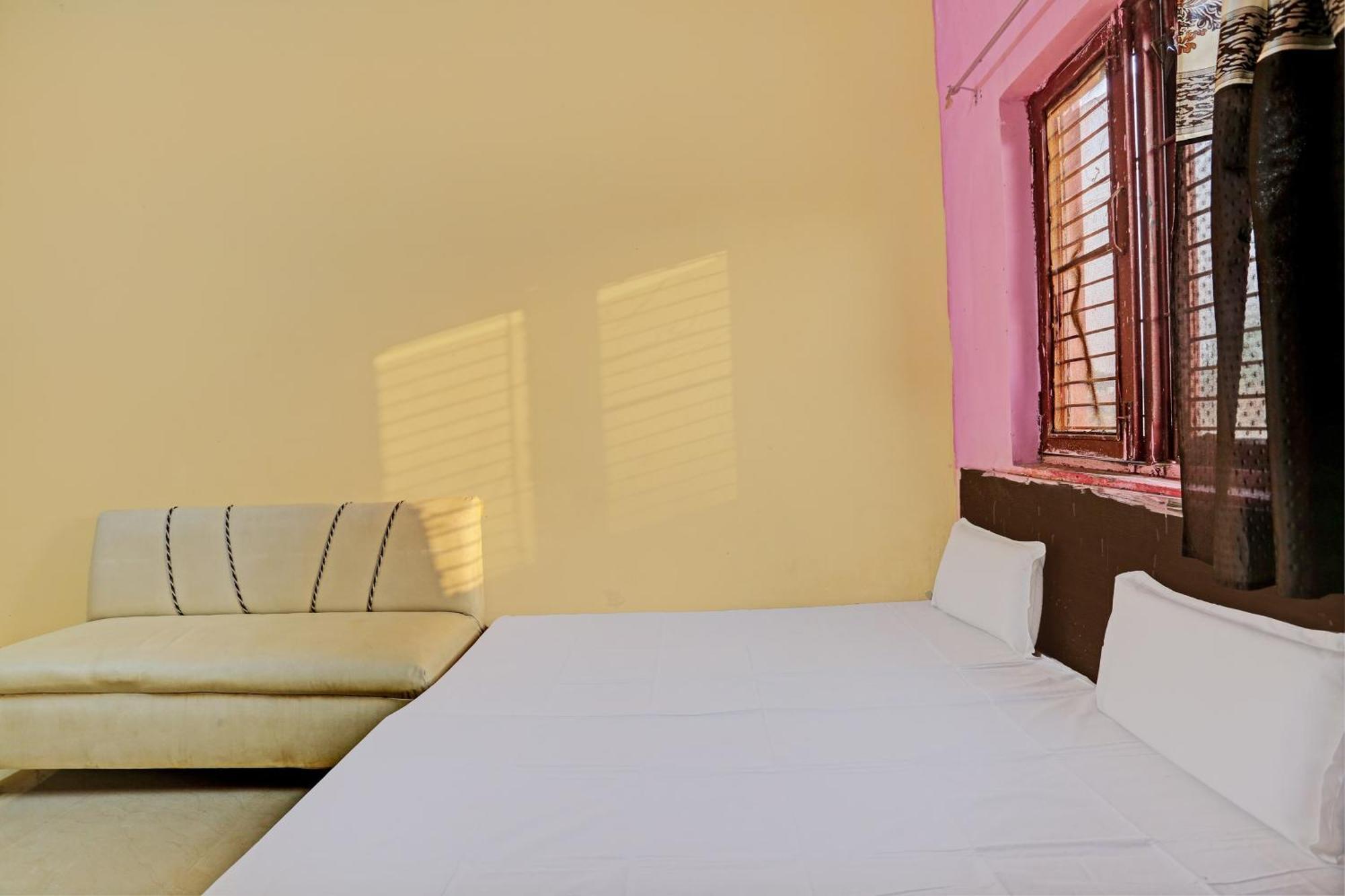 Hotel O Kamla Banquet Hall โมราดาบัด ภายนอก รูปภาพ